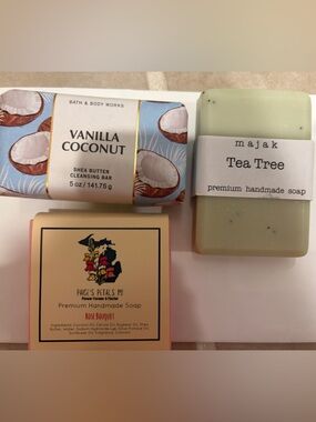 NWT 3 hand made soaps